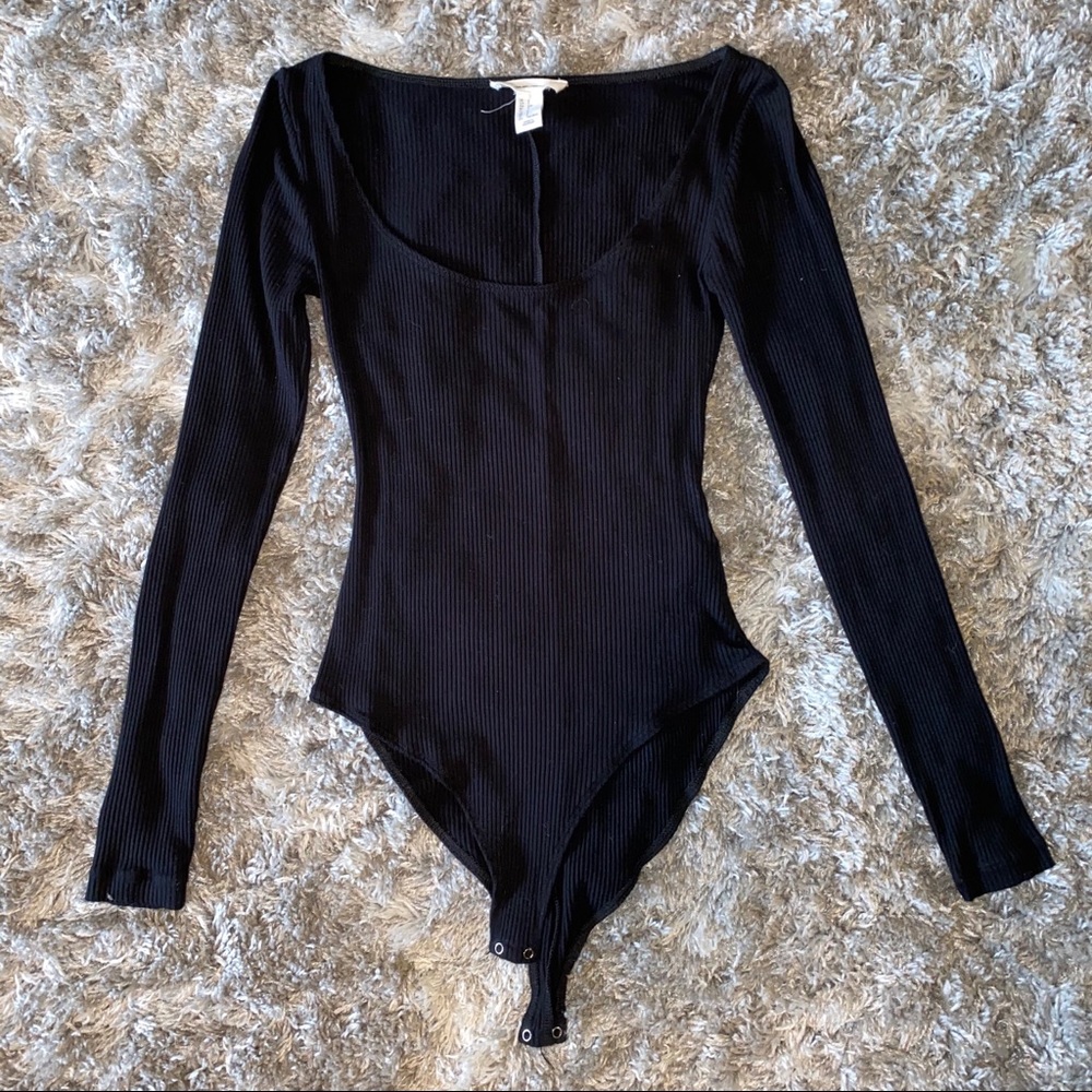 Black ribbed bodysuit